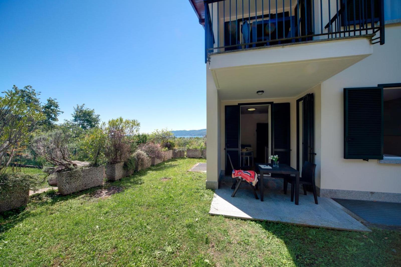 Residence Isolino Verbania Esterno foto