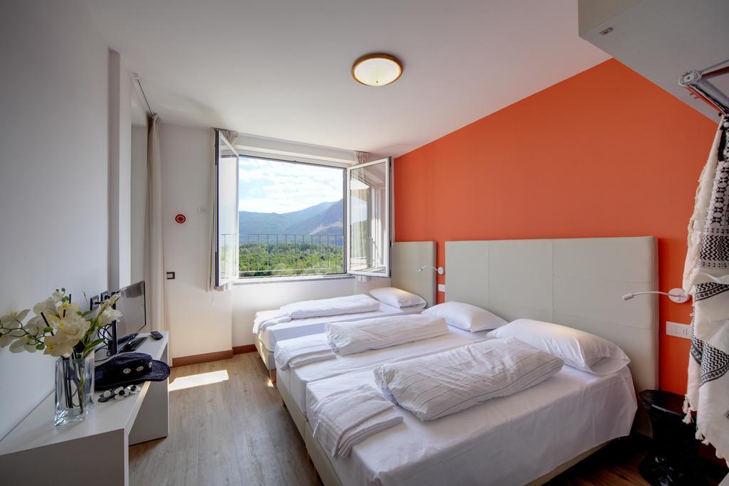 Residence Isolino Verbania Esterno foto