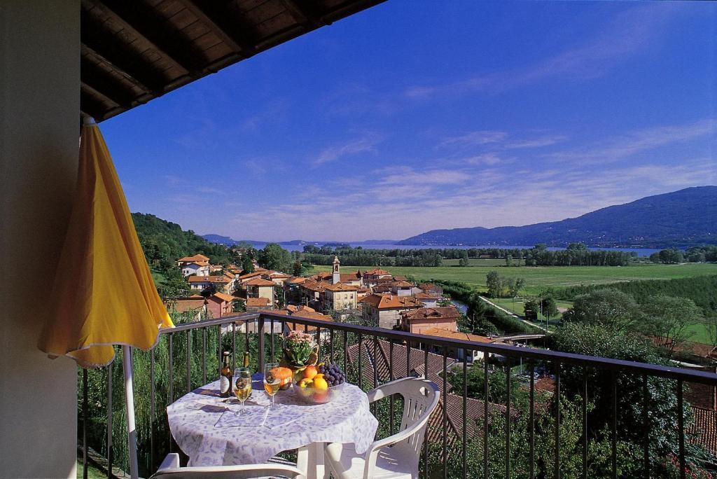 Residence Isolino Verbania Camera foto