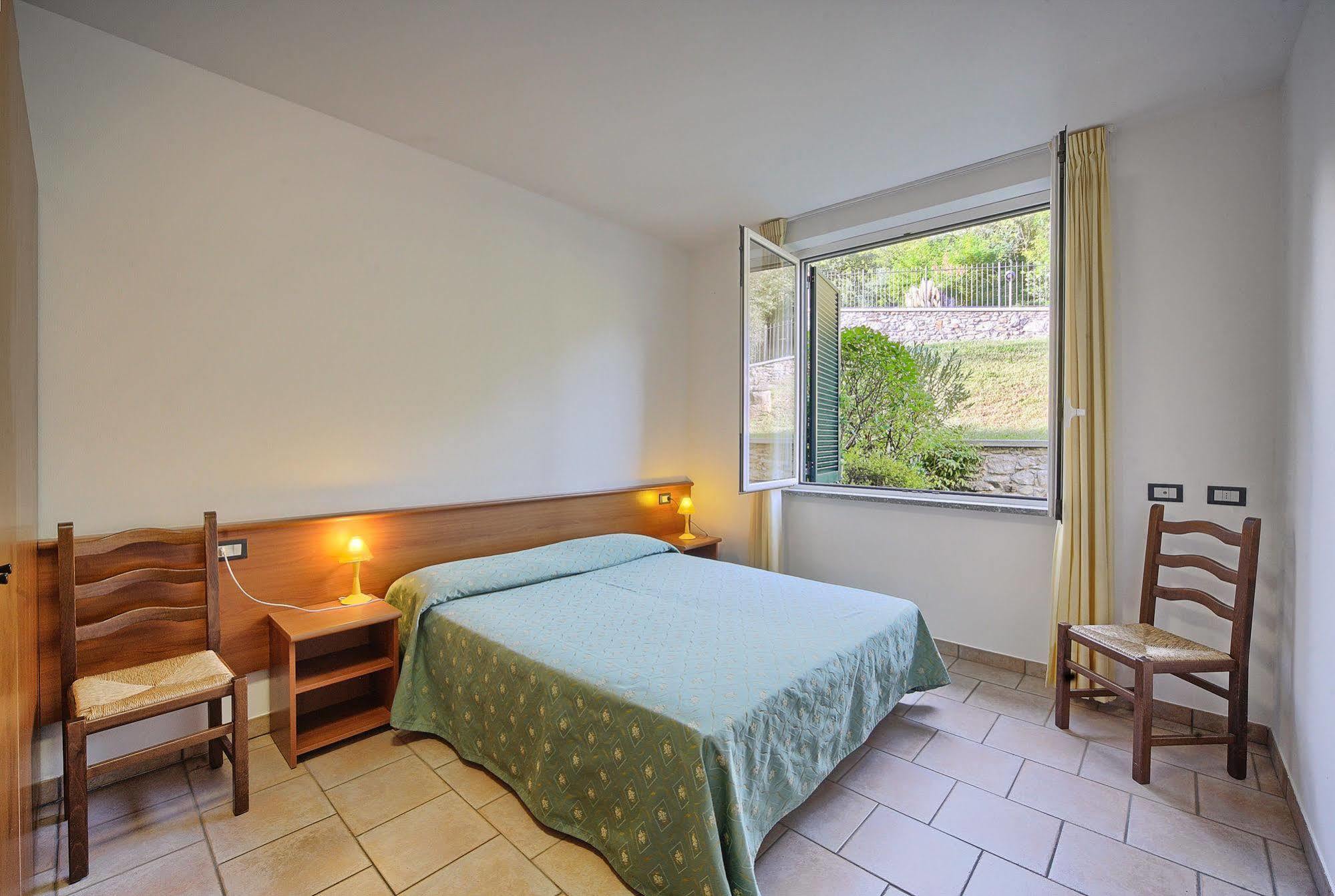 Residence Isolino Verbania Esterno foto